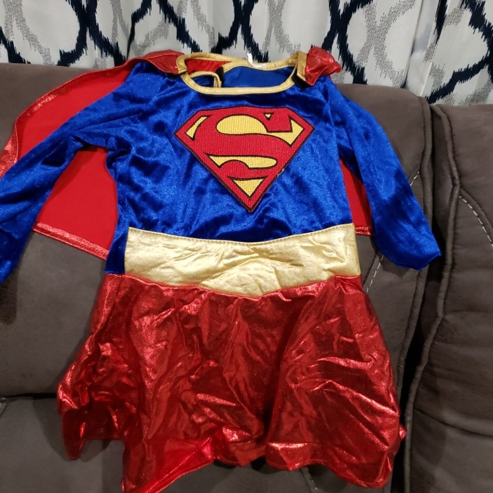 Super girl halloween costume